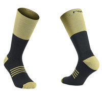 Zokni NORTHWAVE téli EXTREME PRO HIGH M (40-43) fekete/zöld